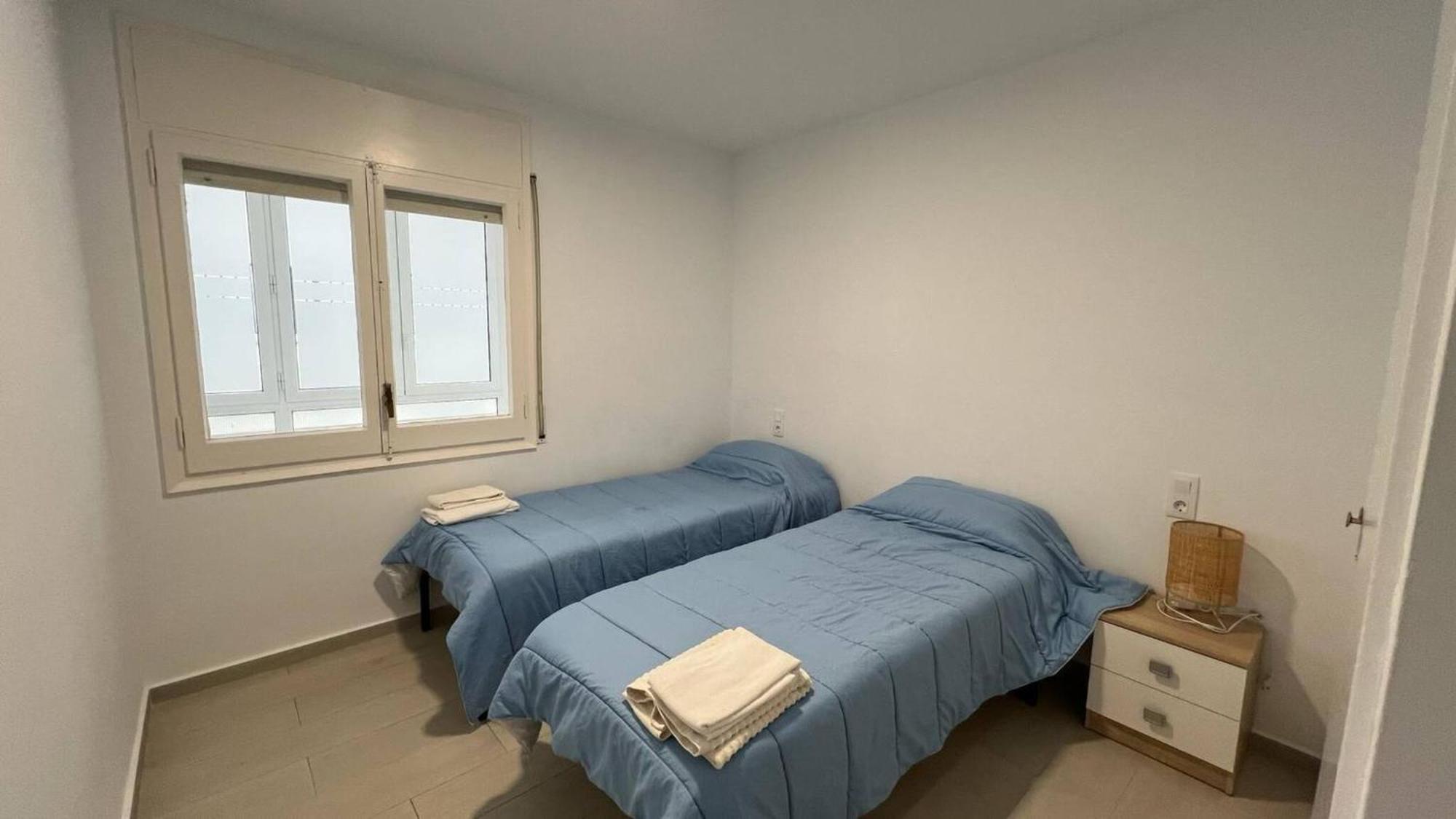Apartamento Frente Al Mar Roses Ngoại thất bức ảnh