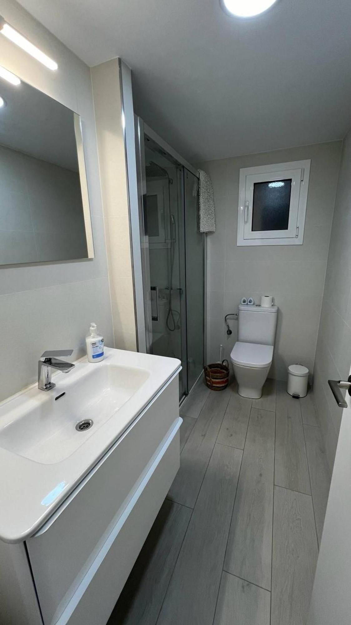 Apartamento Frente Al Mar Roses Ngoại thất bức ảnh